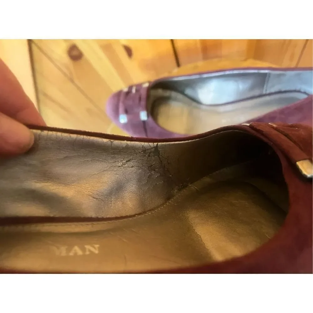 Dana Buchman Alexandria Aubsde Suede Leather Buckle Wedge Heel Women's Sz 8.5M